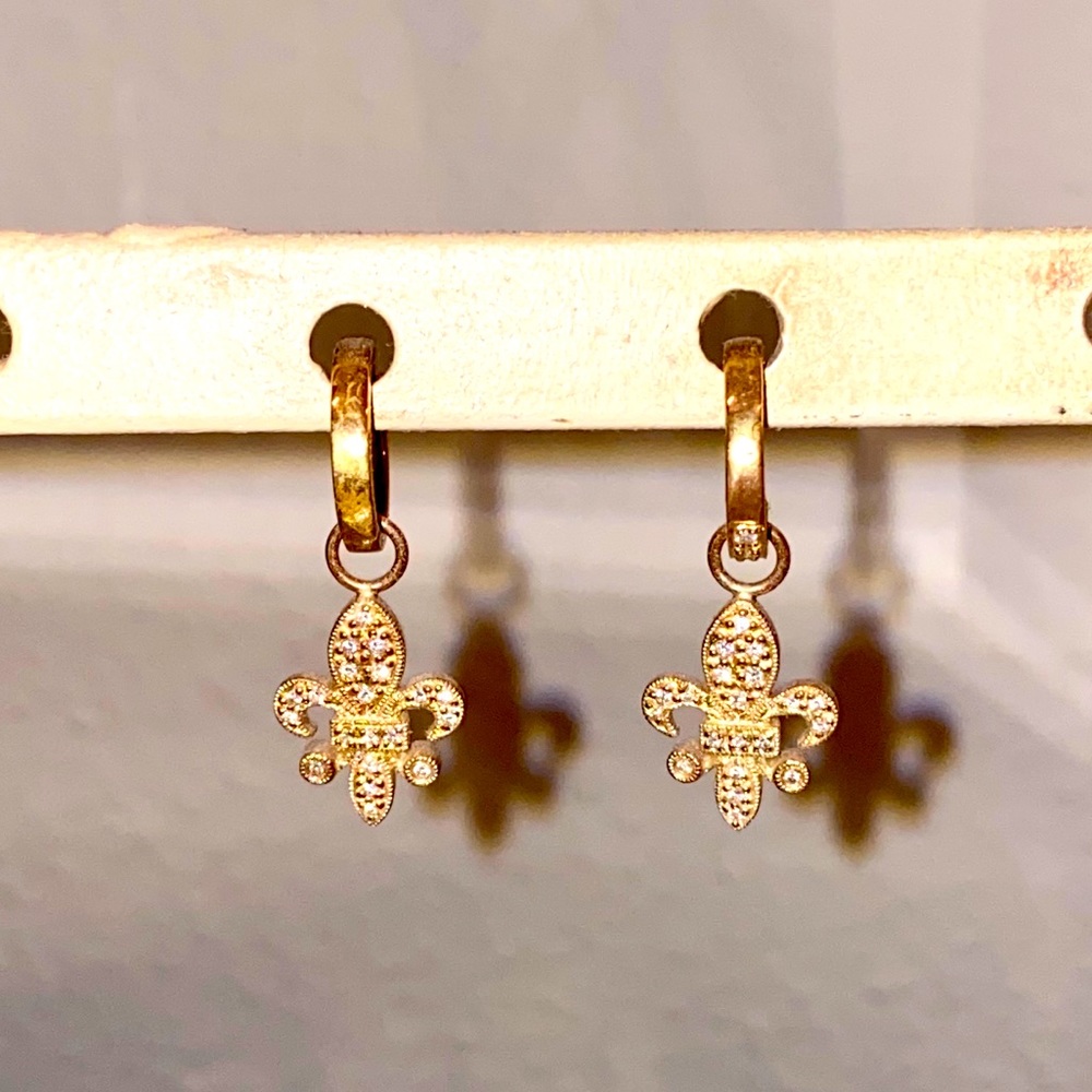 Fleur De Lis Earrings!